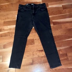 They are plus size 16. They are also really comfortable.